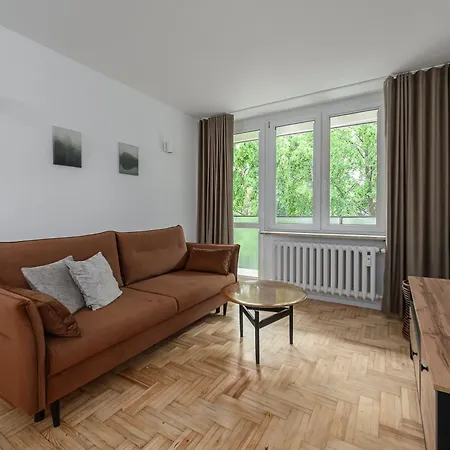 Shortstaypoland Afrykanska B202 * Varsóvia
