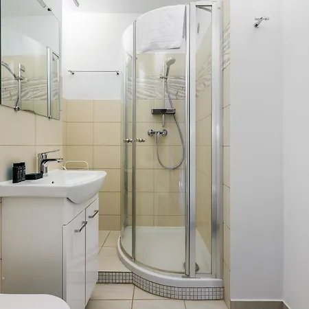Apartament Shortstaypoland Afrykańska B202 *